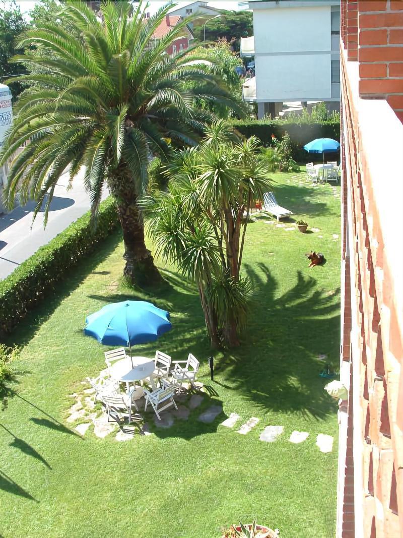 Marina Hotel 3*